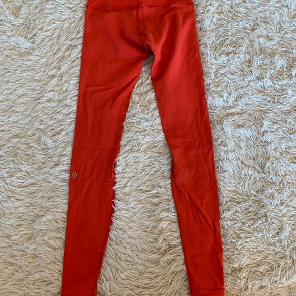 ululemon Wunder Under Crop III Reversible Pink - 4 - Picture 4 of 8